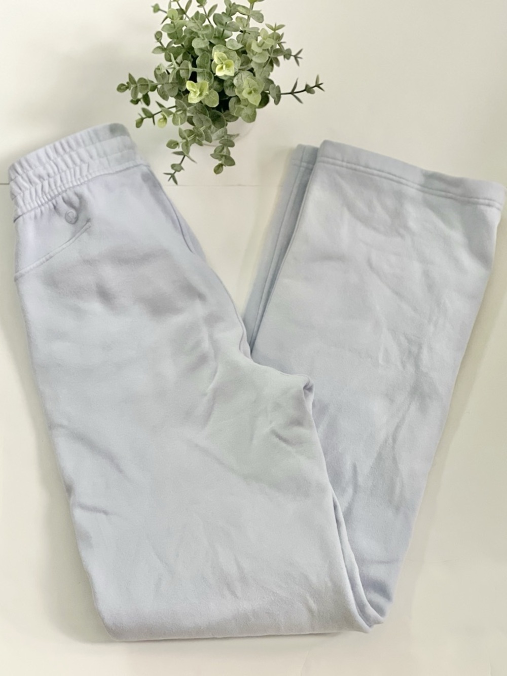 Lululemon Loungeful Straight Leg Pant *Full Length Pastel Blue Fleece Size 0
